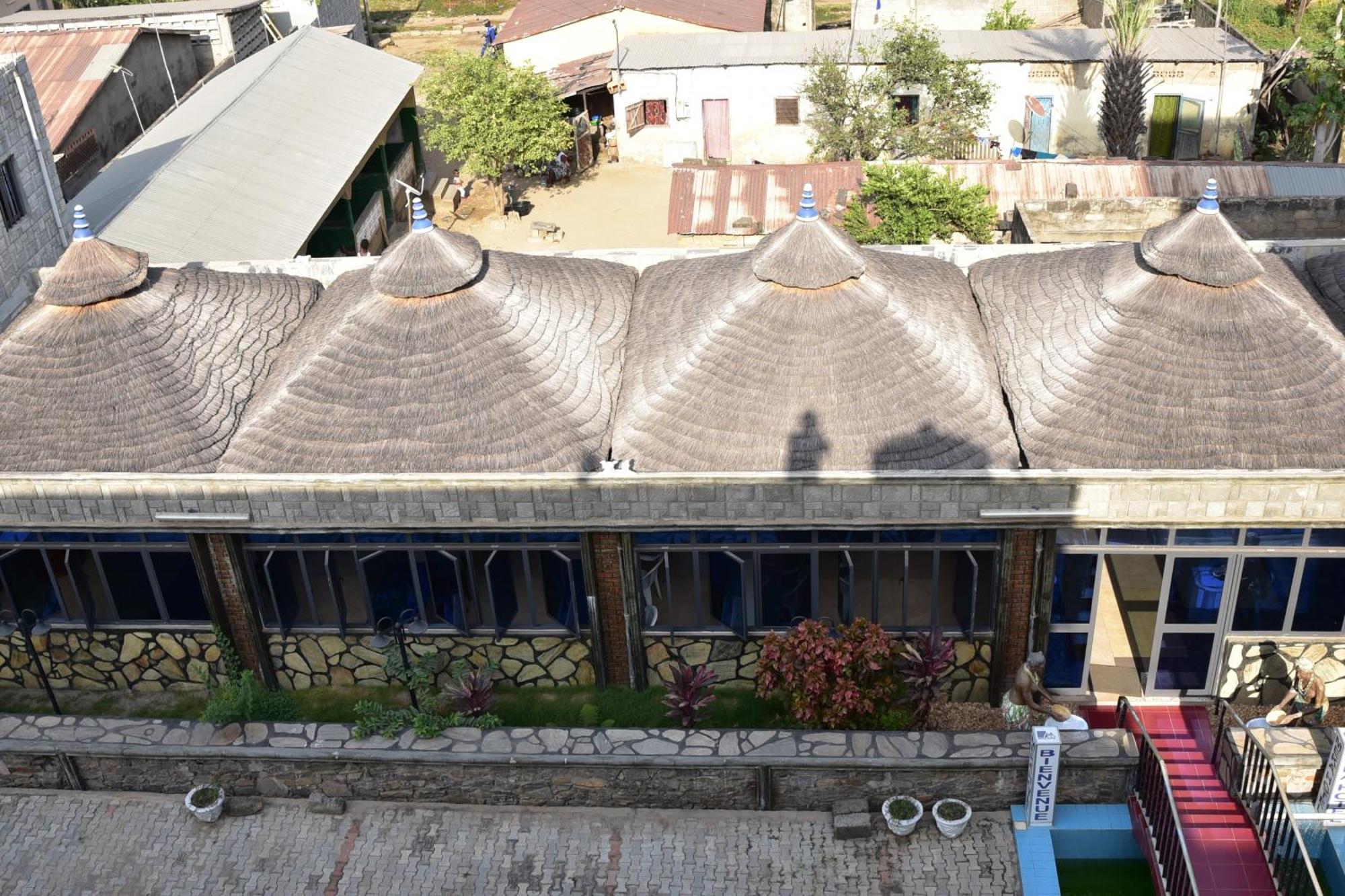 Meka Hotel Kara Extérieur photo
